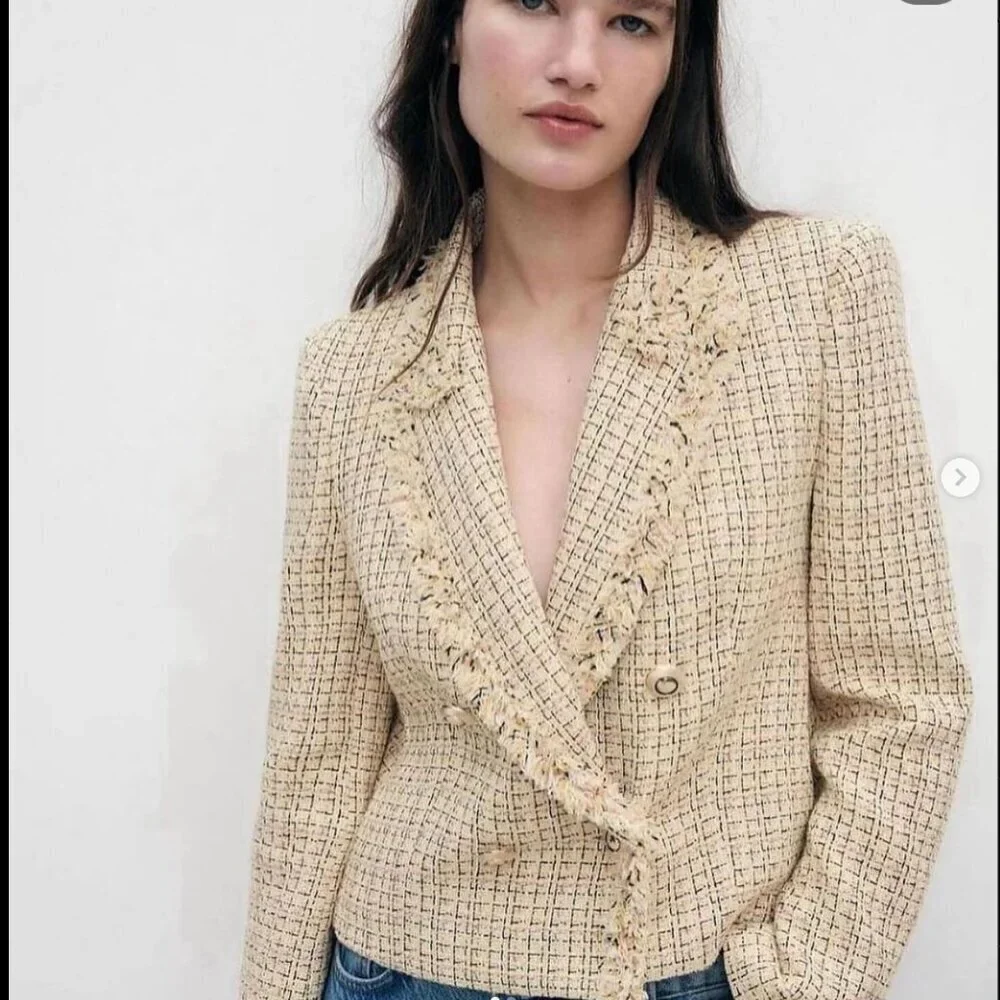 Zara Tweed Double-Breasted Jacket with Fringe, Size Medium NEW WITH TAG! - Picture 3 of 12